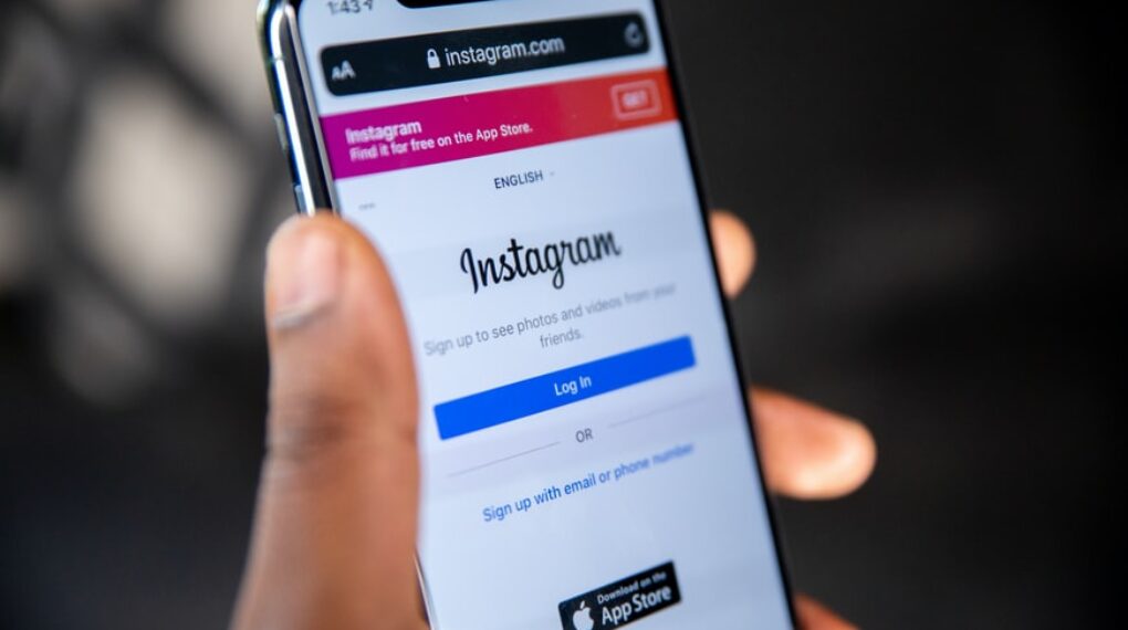Discover topic ideas with Instagram hashtags