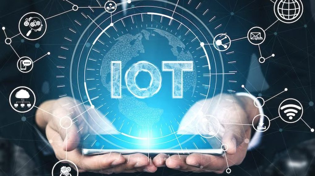 Challenges of Securing IIoT Environments