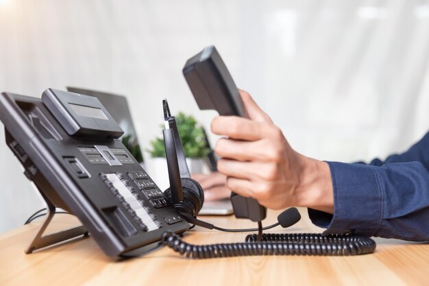 Right VoIP Phone System: