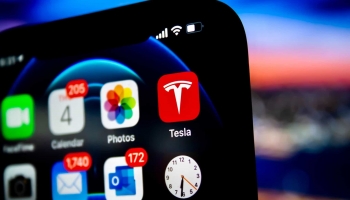 Top 5 Third-Party Mobile Tesla Apps